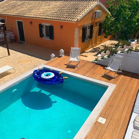 Theano Cottage Gaios Bagian luar foto