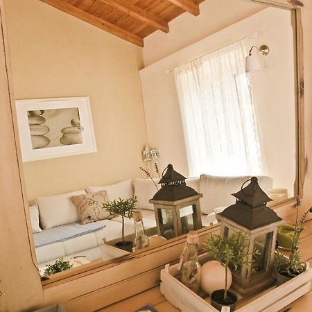 Theano Cottage Gaios Bagian luar foto
