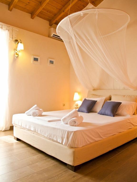 Theano Cottage Gaios Bagian luar foto