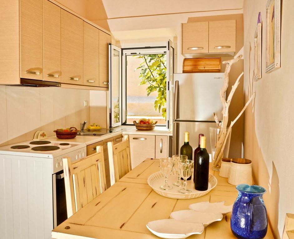 Theano Cottage Gaios Bagian luar foto